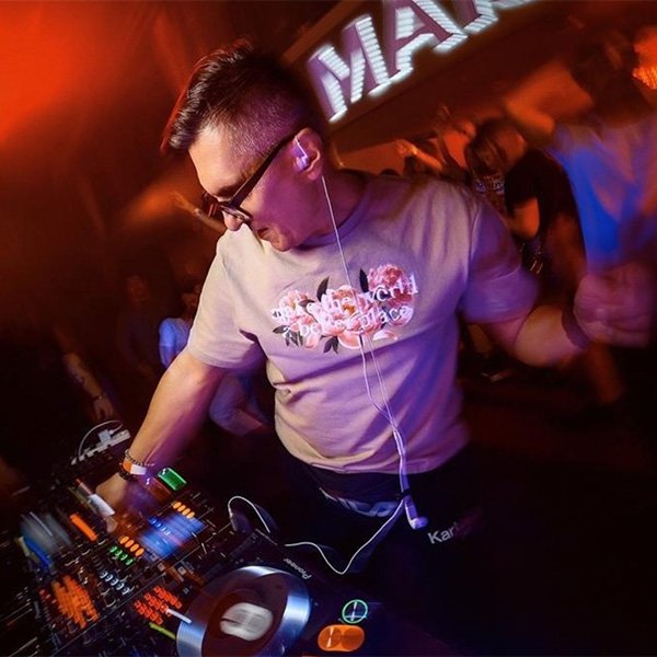 DJ НИЛ. Заказать концерт, выступление на мероприятие, букинг артистов на корпоратив.